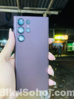 Samsung Galaxy S22 ultra 8/128